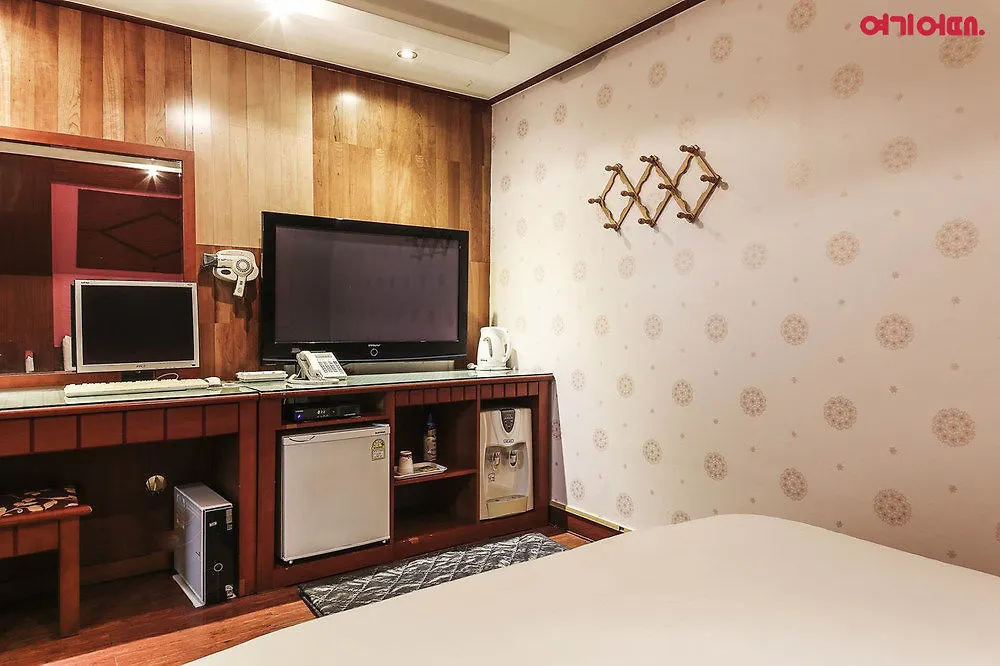 With Hotel Incheon