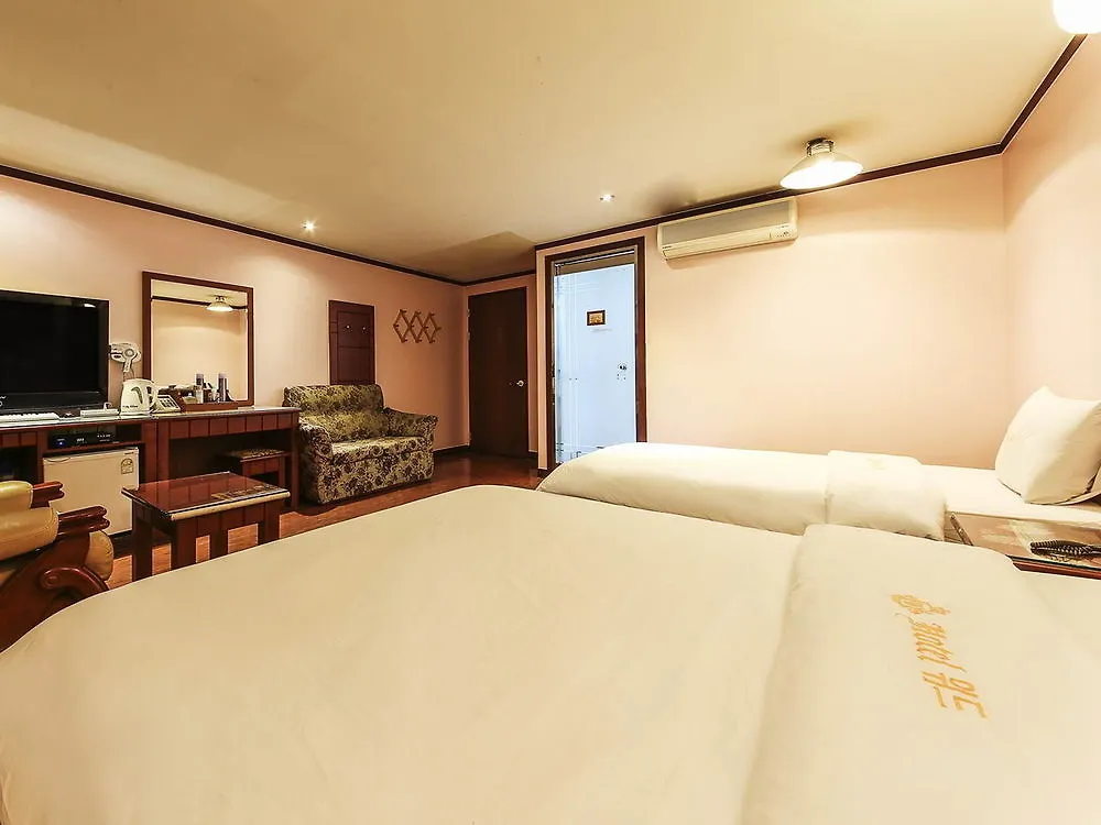 With Hotel Incheon
