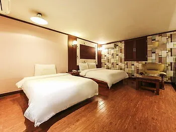 With Hotel Inchon