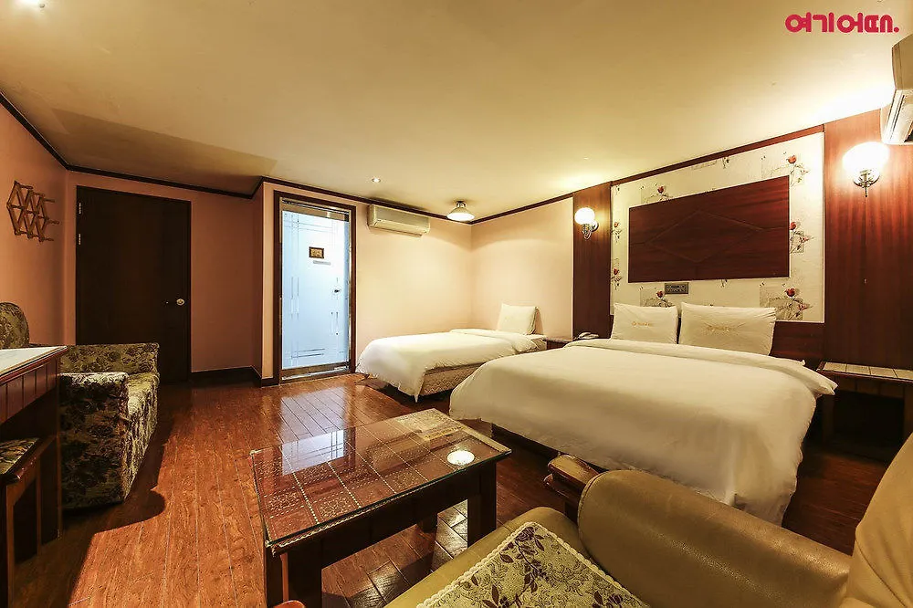 With Hotel Inchon